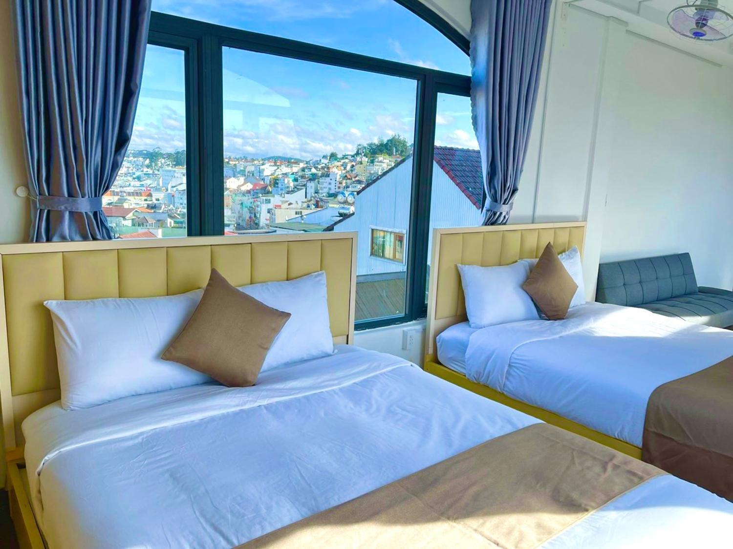 Torino Hotel Dalat エクステリア 写真
